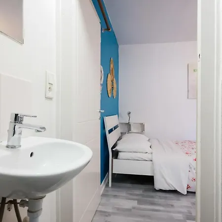 Апартаменты Le De L'ile *